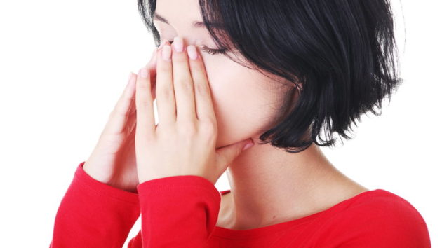 Что такое аллергический ринит и как правильно его лечить