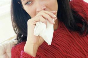 Причины недержания мочи при кашле и его лечение